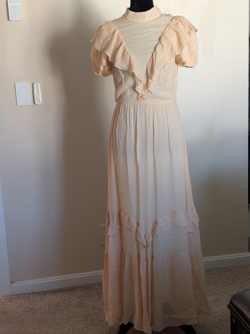 FARM Rio RARE Peach Ruffle Maxi Dress MADE IN BRAZIL DESIGN SAMPLE Resort 2020
